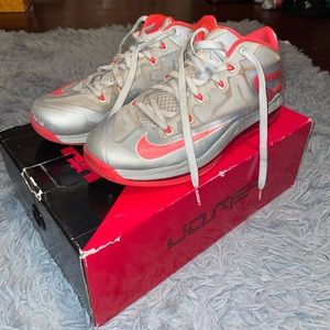 Men’s LeBron 11 Low